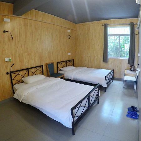 Dong Shan Gaga Hostel Guangzhou Exterior foto